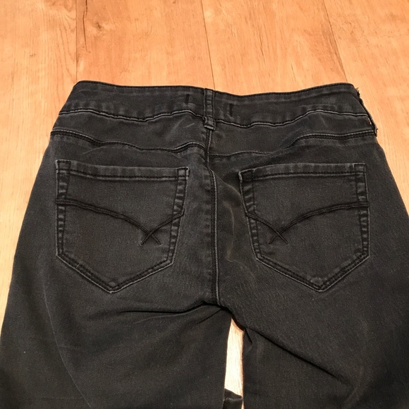 Bullhead Black Denim Jeans - Picture 5 of 5